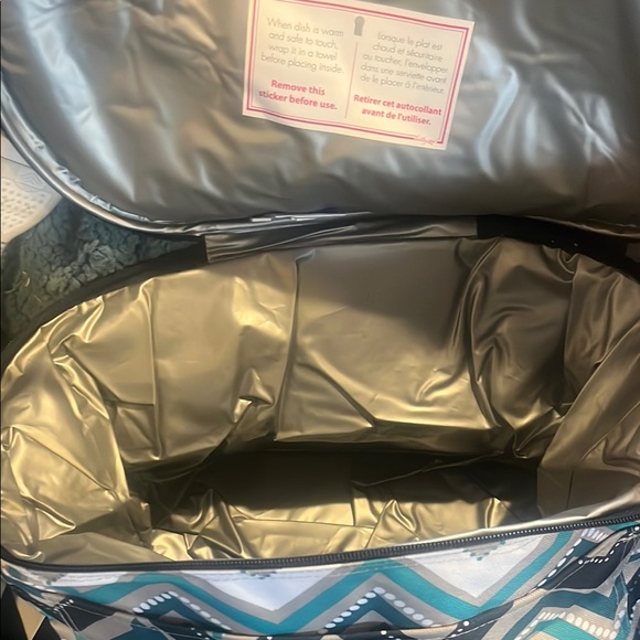 Chevron Pattern Cooler Bag - Picture 6 of 8